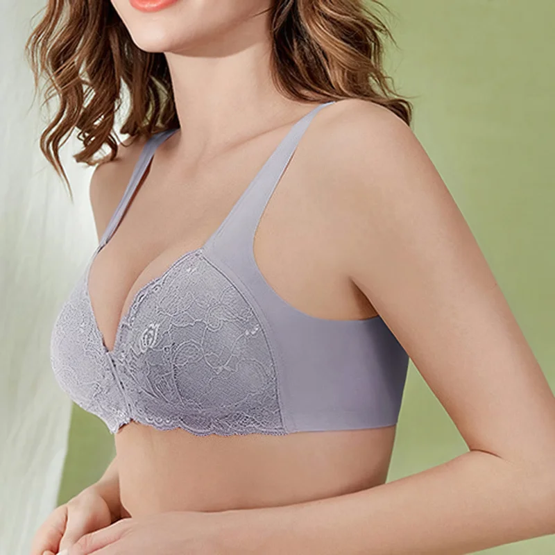 Plus Size Front Close Push Up Lace Wireless Bra LightGray